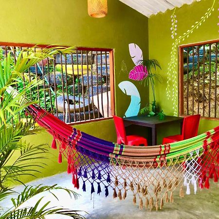 Sierra Kay Hostel Guachaca Exterior photo